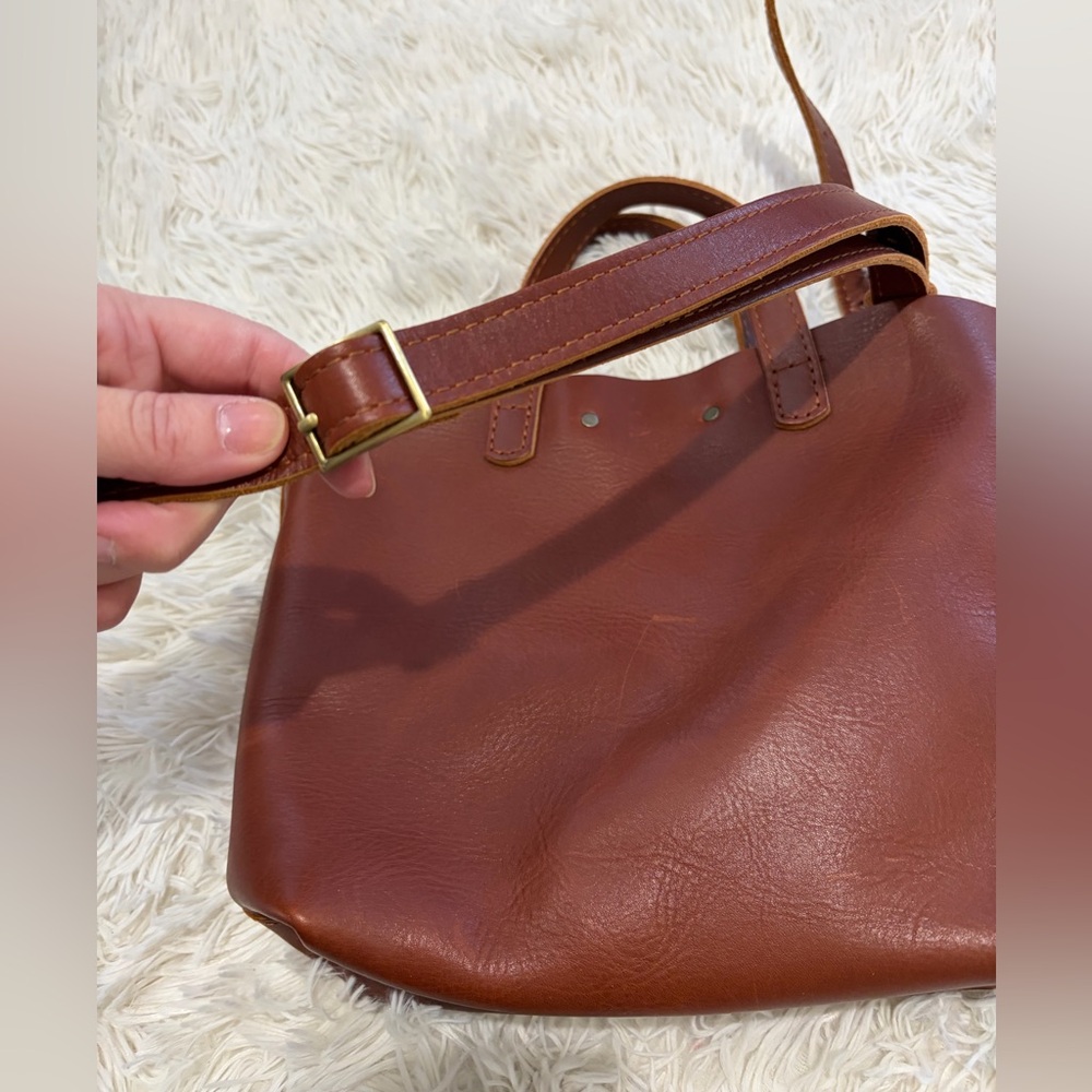 Portland Leather Goods MINI CROSSBODY TOTE - Snap Closure - Picture 7 of 11